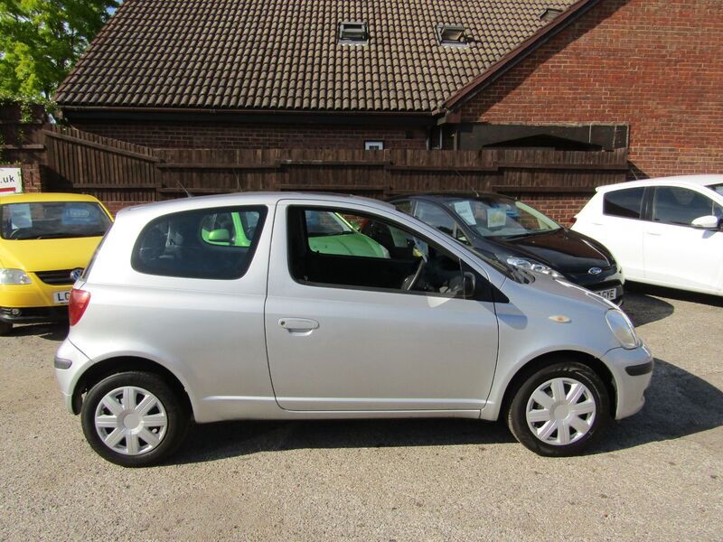 View TOYOTA YARIS VVTI T3   Only 75,000 miles,  Service History.