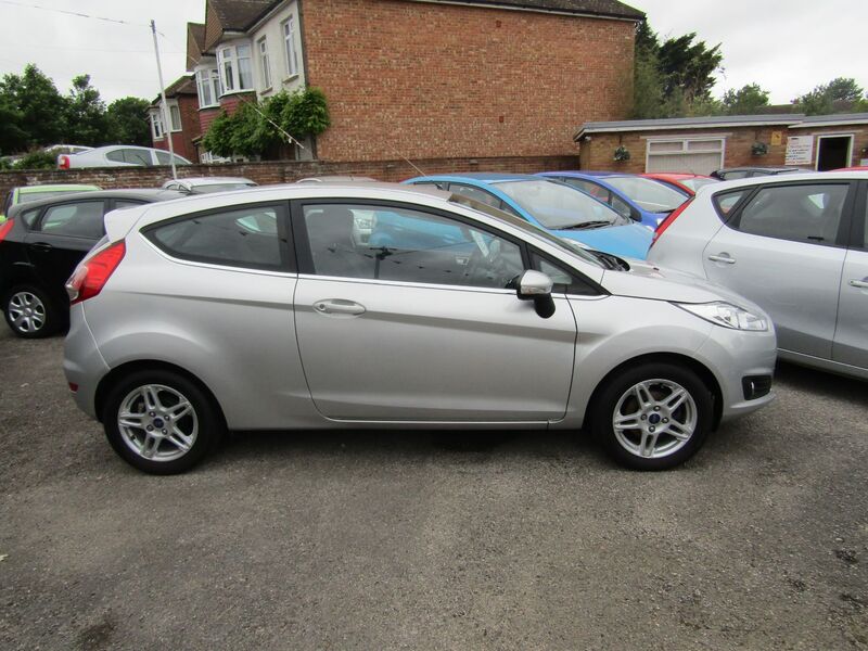 View FORD FIESTA ZETEC  Only 68,000 miles,  One Former Keeper,  Service History,