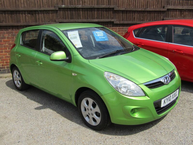 View HYUNDAI I20 COMFORT  Only 43,000 miles,  One Former Keeper, Lady Owned Since 2010