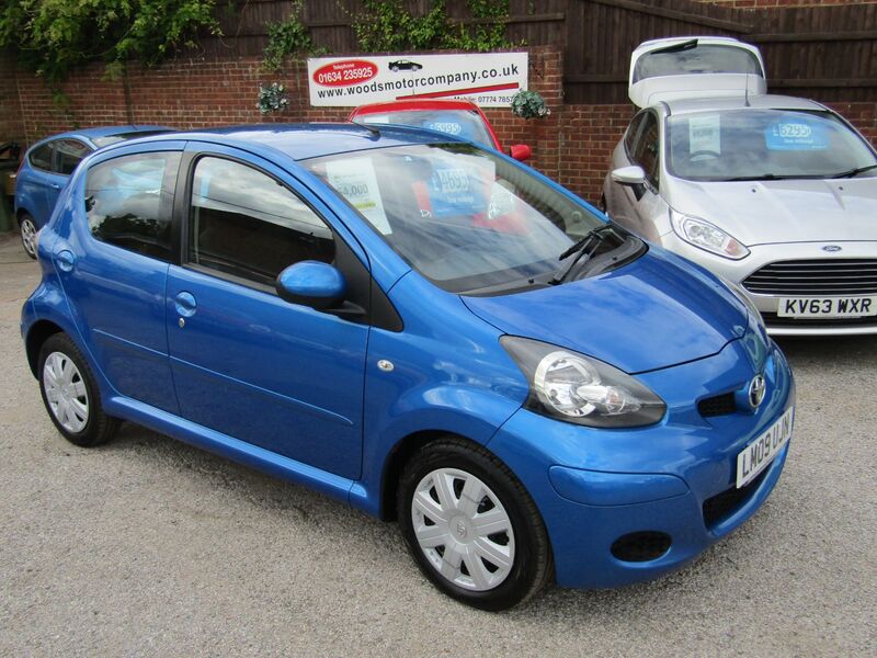 View TOYOTA AYGO VVT-I BLUE  ONE LADY OWNER, Full Toyota Service History, 9 Toyota Stamps