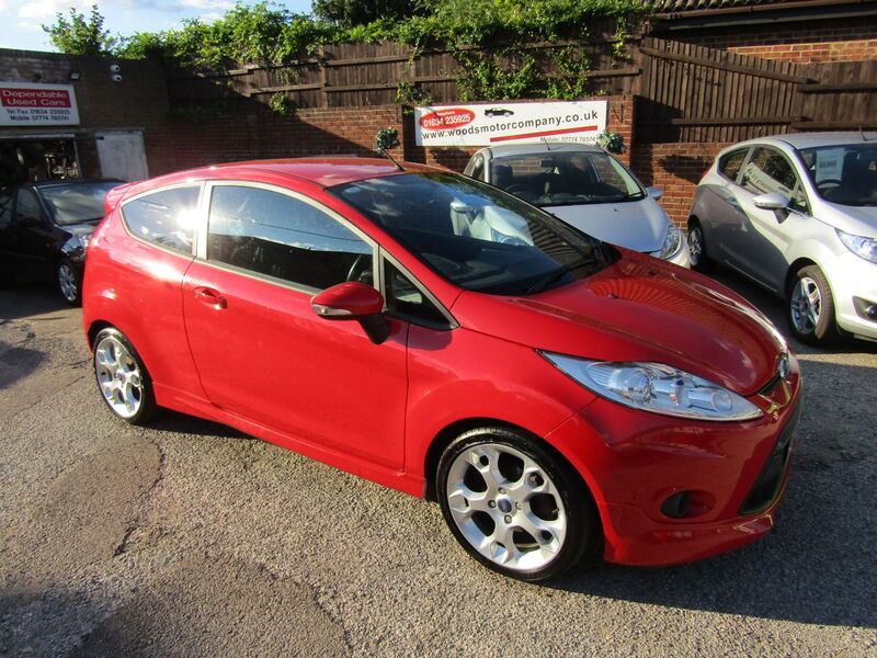 View FORD FIESTA ZETEC S  Only 67,000 miles,  7 Ford Service Stamps