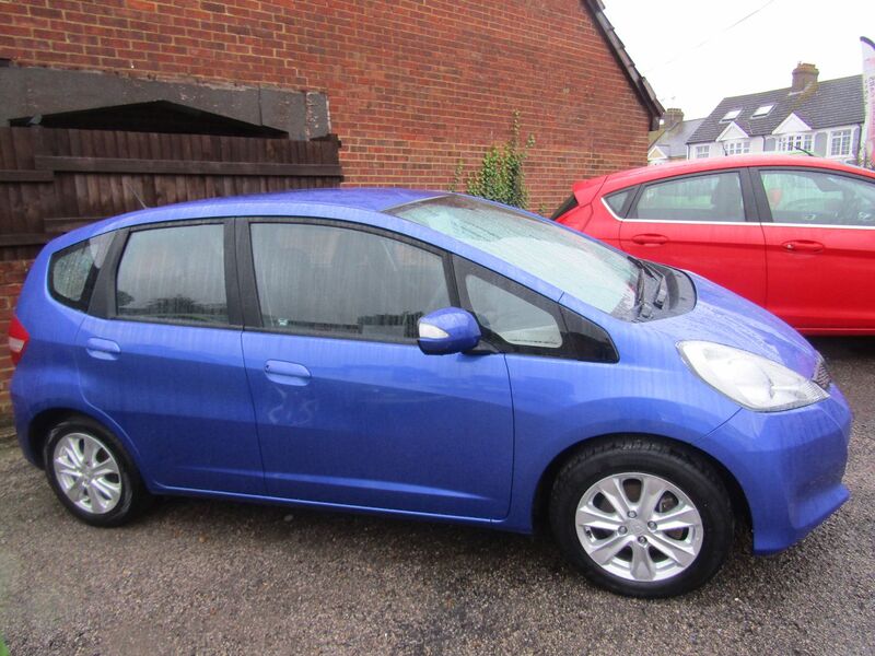 View HONDA JAZZ I-VTEC ES   ONE LADY OWNER FROM NEW,  Full Honda Service History,  8 Stamps in Service Book
