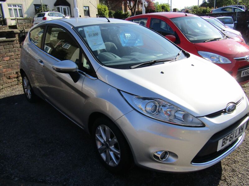 View FORD FIESTA ZETEC