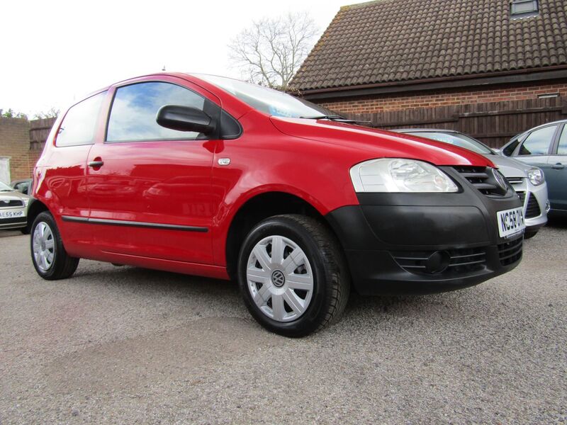 View VOLKSWAGEN FOX FOX  Only 52,000 miles   One Former Keeper