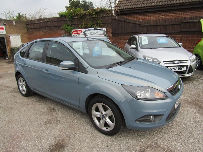 View FORD FOCUS ZETEC  Only 71,00 miles,  6 Ford Service Stamps