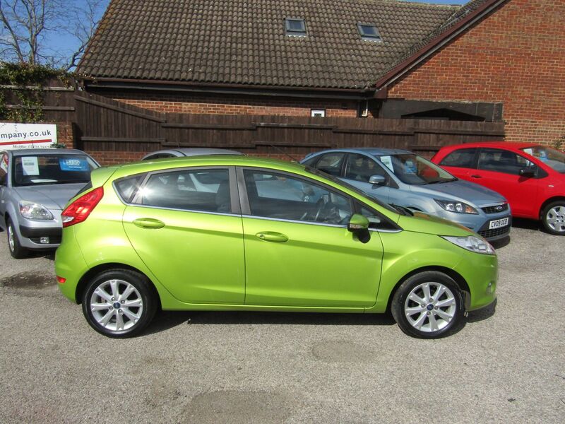 View FORD FIESTA ZETEC   Only 44,000 miles,   One Former  Keeper,  Full Ford Service History,  12 Ford Stamps