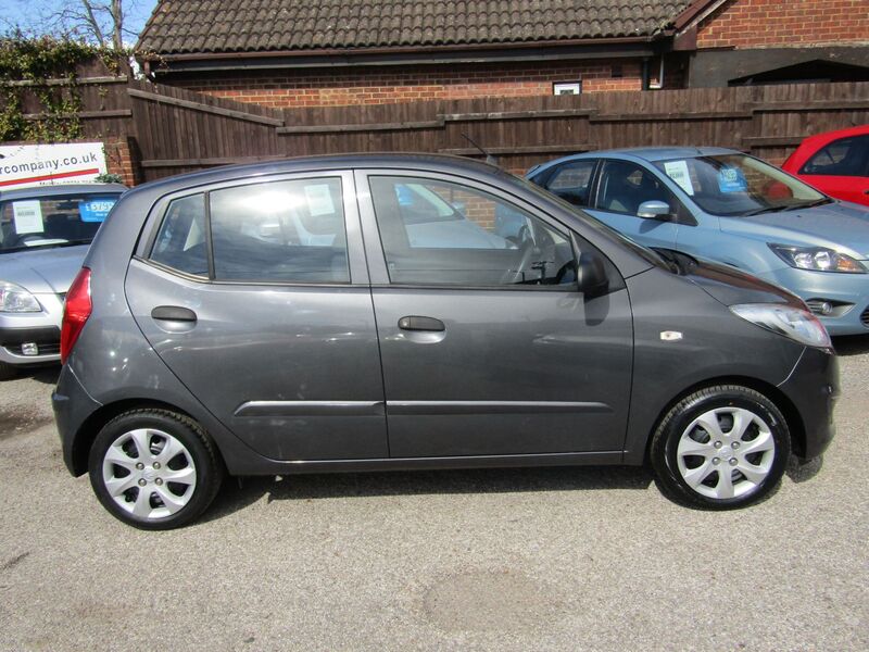 View HYUNDAI I10 CLASSIC   Only 30,000 miles,  2 Former Keepers,