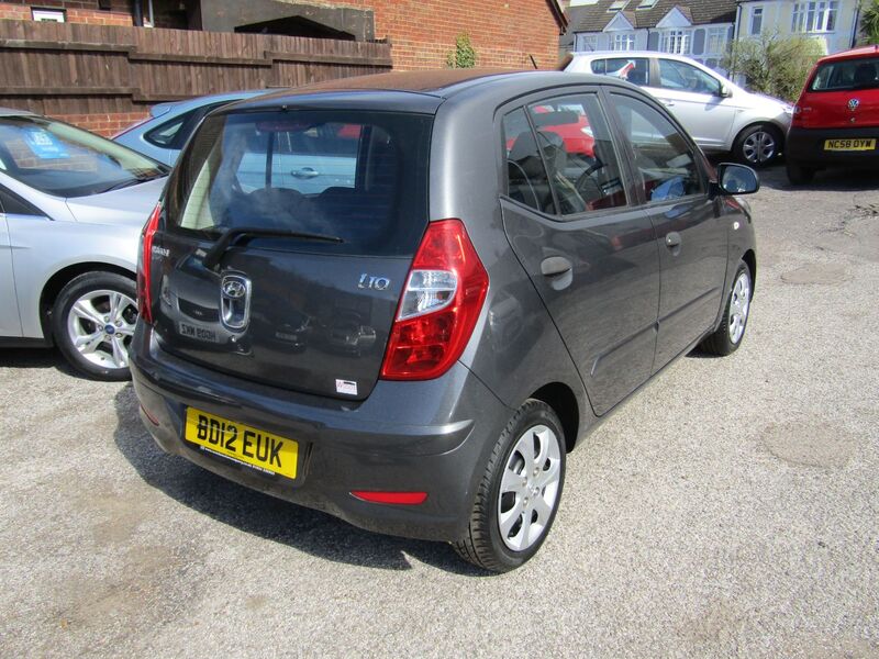 View HYUNDAI I10 CLASSIC   Only 30,000 miles,  2 Former Keepers,