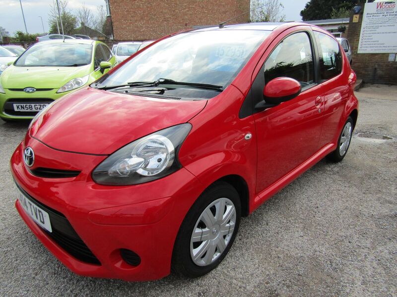 TOYOTA AYGO