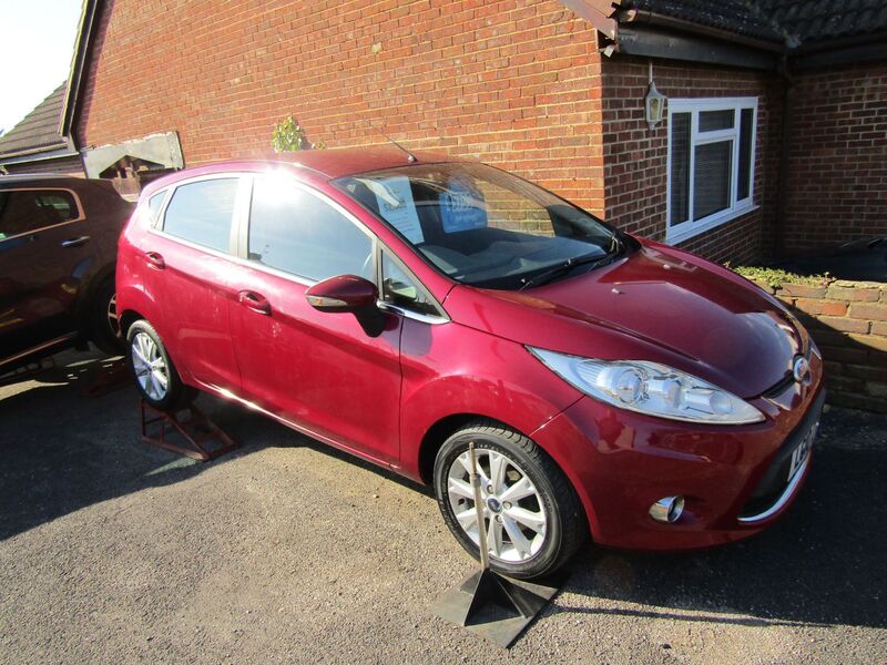 View FORD FIESTA ZETEC   Only 52,000 miles,   Full Service History,  6 Ford Service Stamps