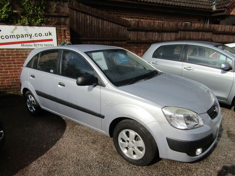 View KIA RIO CHILL   Only 40,000 miles,  Service History