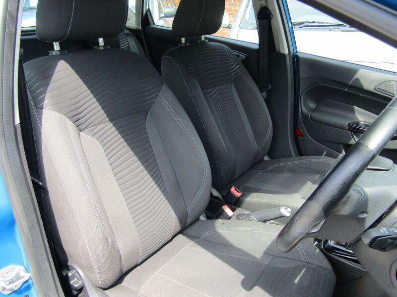FORD FIESTA