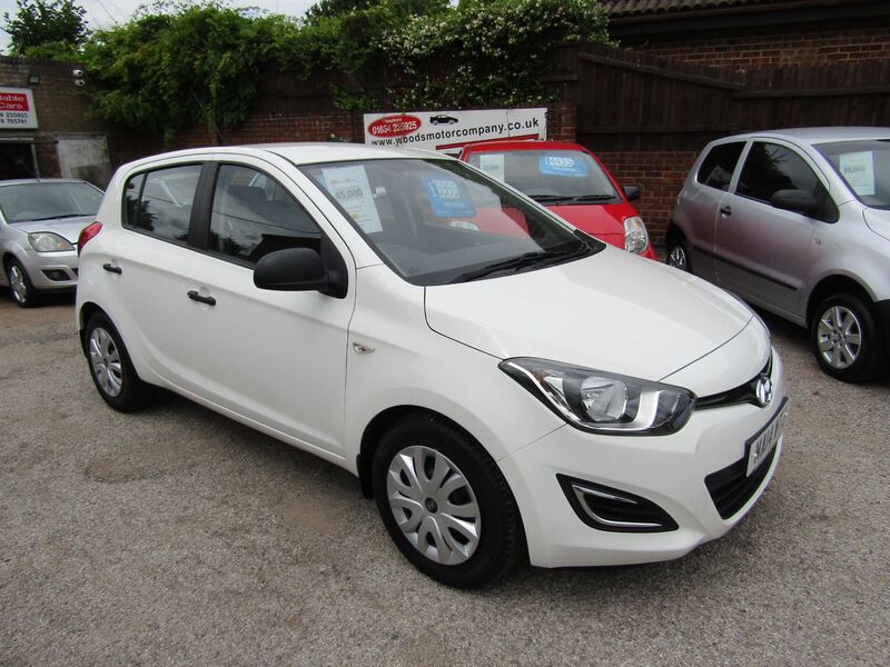 View HYUNDAI I20 CLASSIC  Only 45,000 miles, Service History
