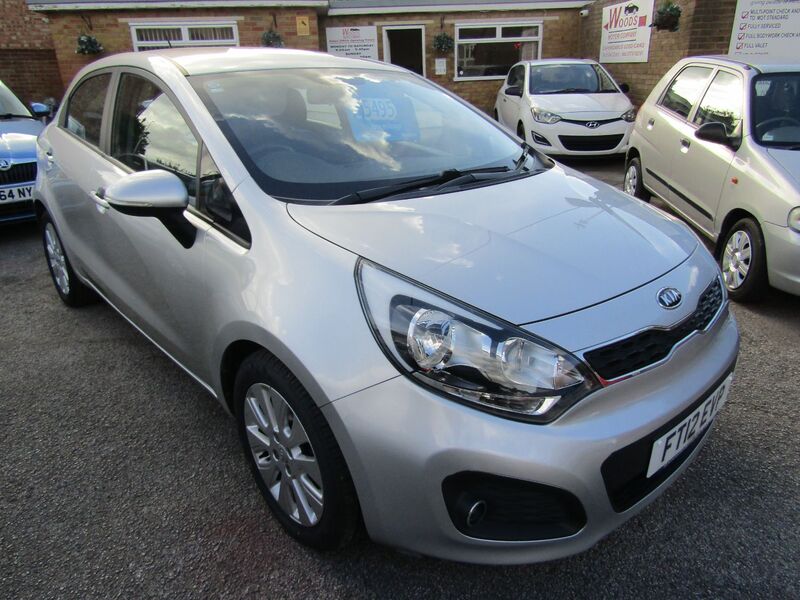 View KIA RIO 2 .     2 Former Keepers,  Only 62,000 miles,  FSH, 11 Services