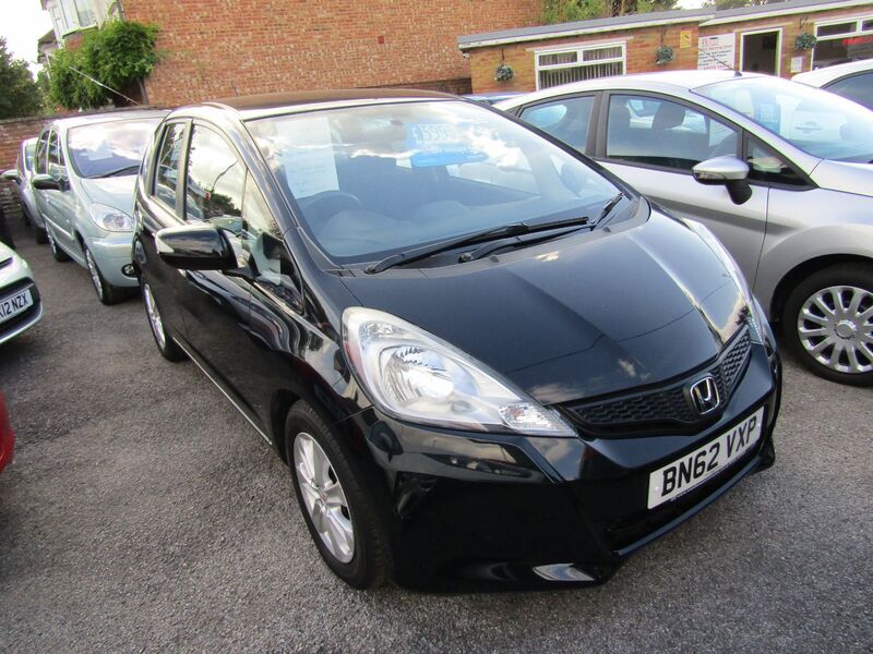 View HONDA JAZZ I-VTEC ES 1.4  One Former Keeper,  Only 62,000 miles, FSH, 9 Honda Services