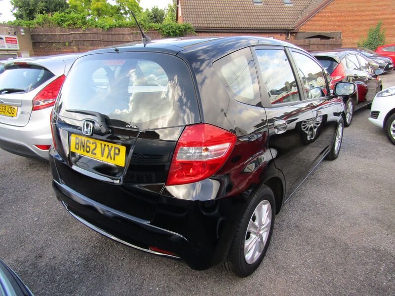 View HONDA JAZZ I-VTEC ES 1.4  One Former Keeper,  Only 62,000 miles, FSH, 9 Honda Services