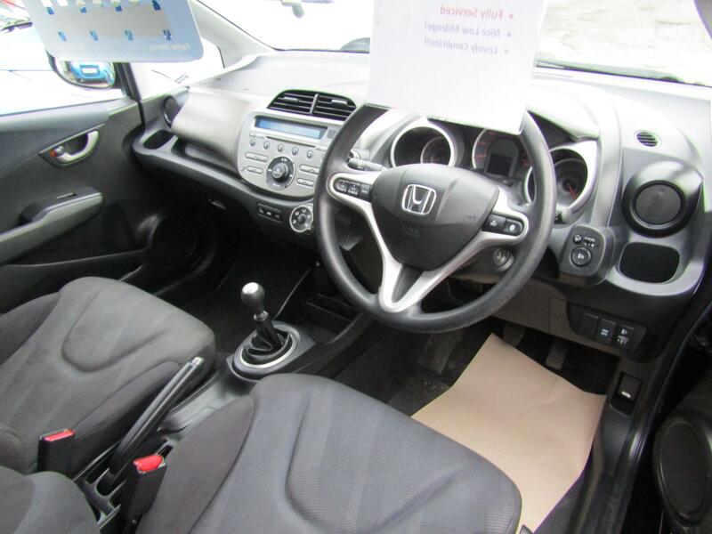 HONDA JAZZ