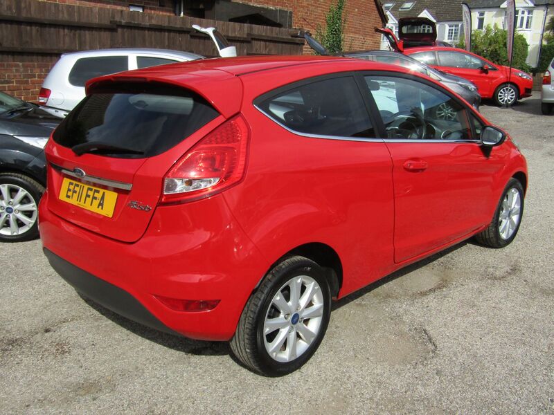 View FORD FIESTA ZETEC  One Former Keeper,  Only 44,000 miles Full Service History,  9 Services.