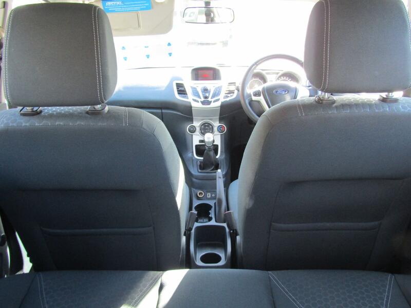FORD FIESTA