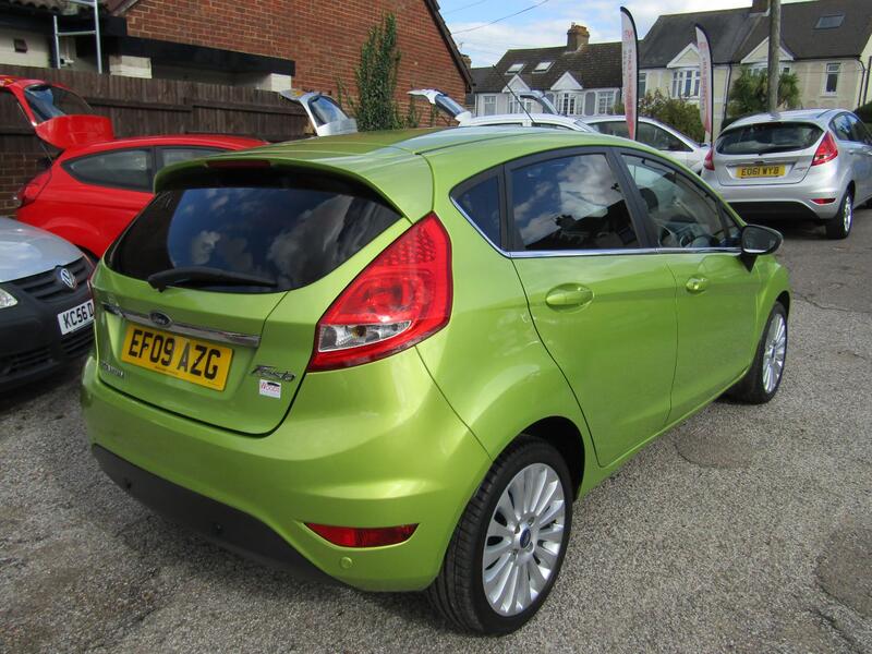 FORD FIESTA